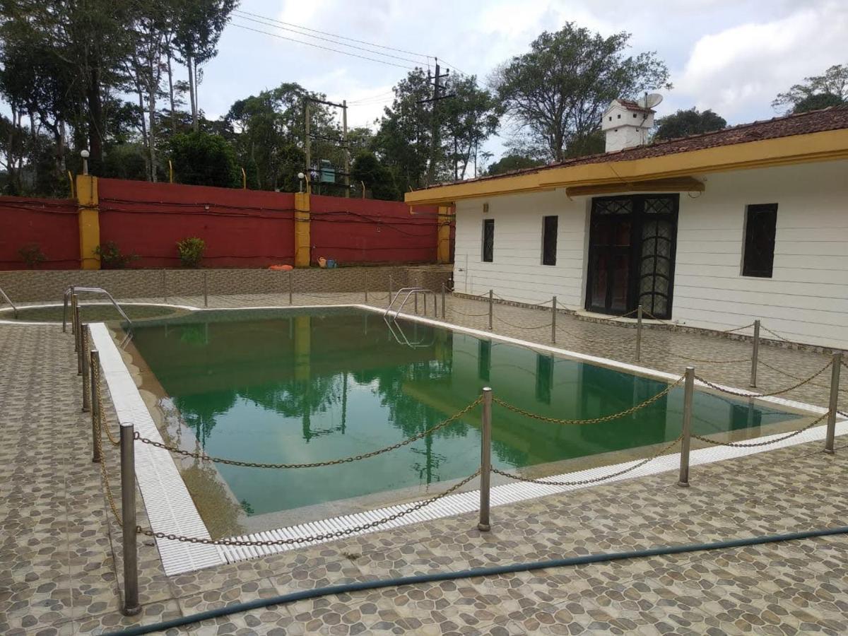 Wanders In -Travel Company Hotell Madikeri Exteriör bild