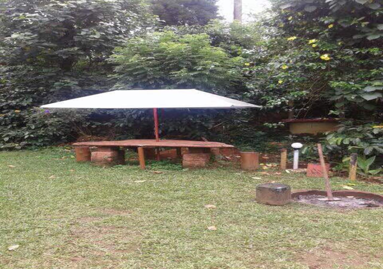 Wanders In -Travel Company Hotell Madikeri Exteriör bild